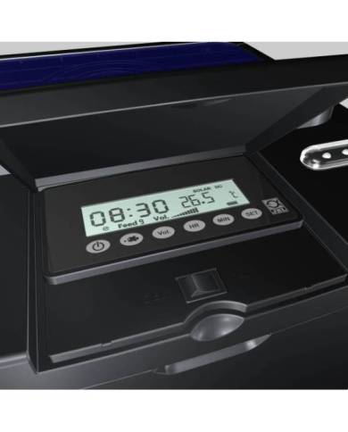 (31)JBL AutoFood Pond